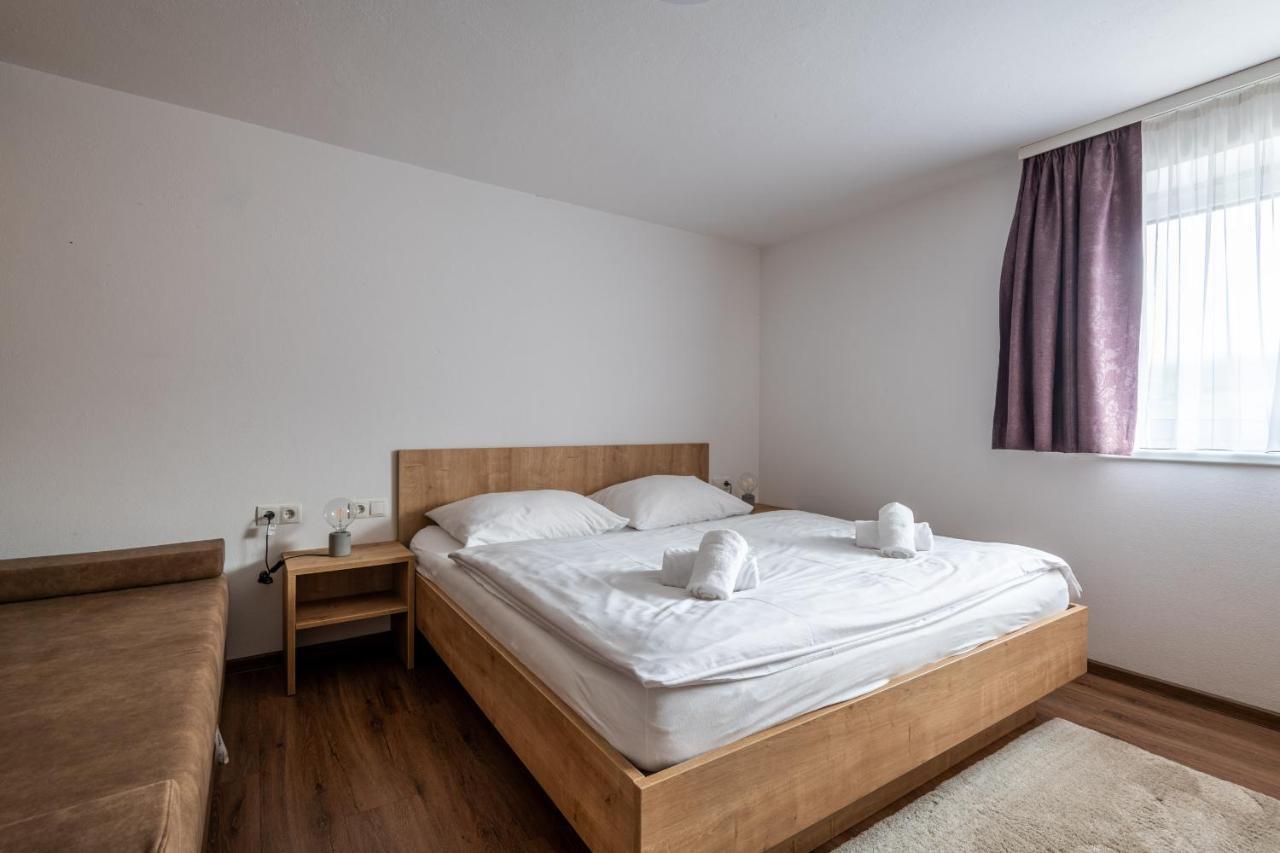 Amelies Mountain View Apartment Kaprun Exterior photo