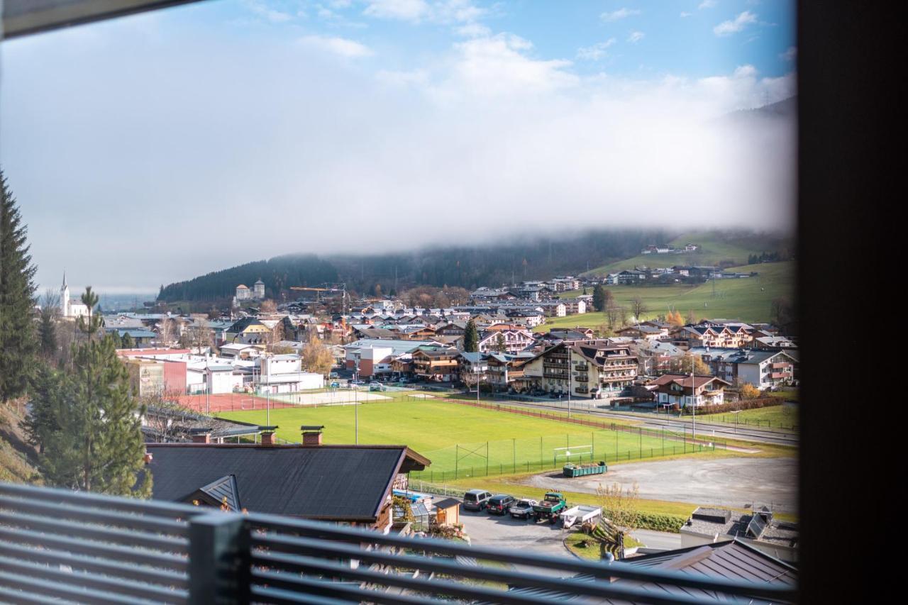 Amelies Mountain View Apartment Kaprun Exterior photo
