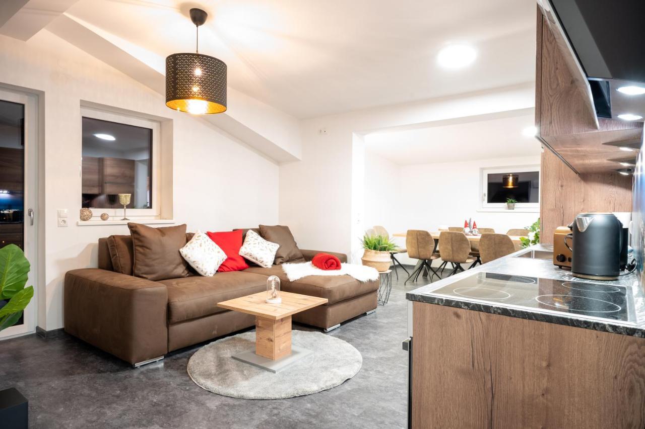 Amelies Mountain View Apartment Kaprun Exterior photo